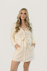 The Frame Robe - Ivory