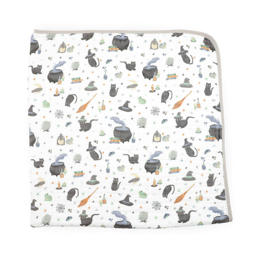 Original Cotton Muslin Quilt - Cats and Cauldrons