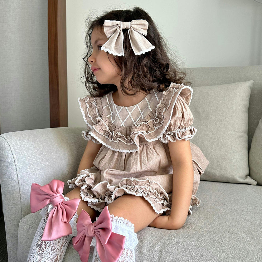 Ashlyn Linen Petite Hair Bow
