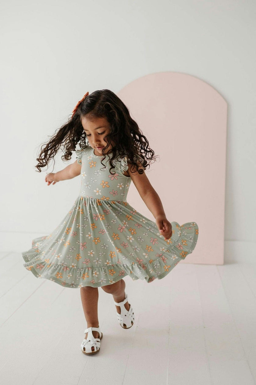 Girls Sleeveless Twirl Dress in Sketched Daisy