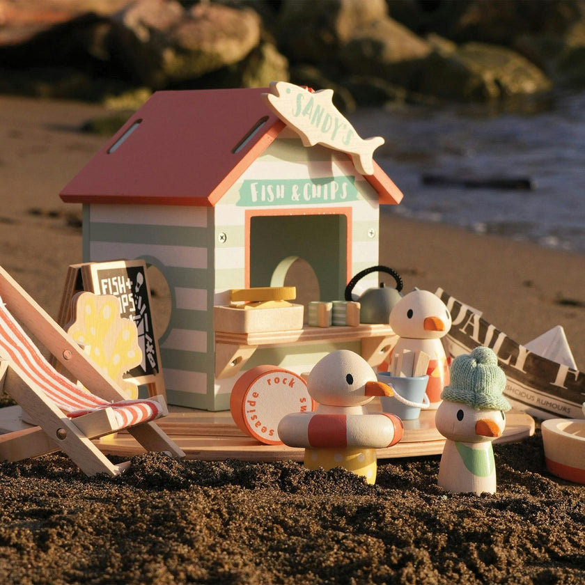 Sandy’s Beach Hut