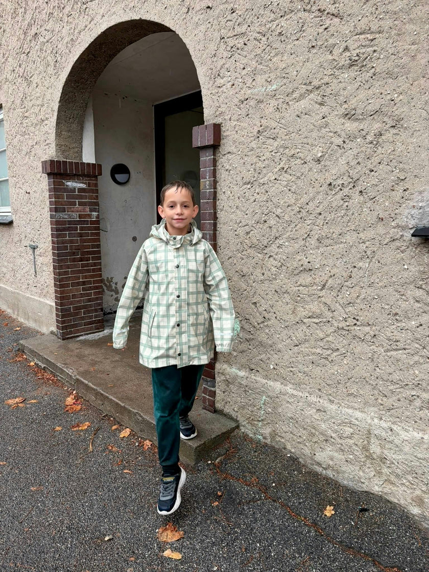 Fishtail Rain Jacket | Fern Plaid