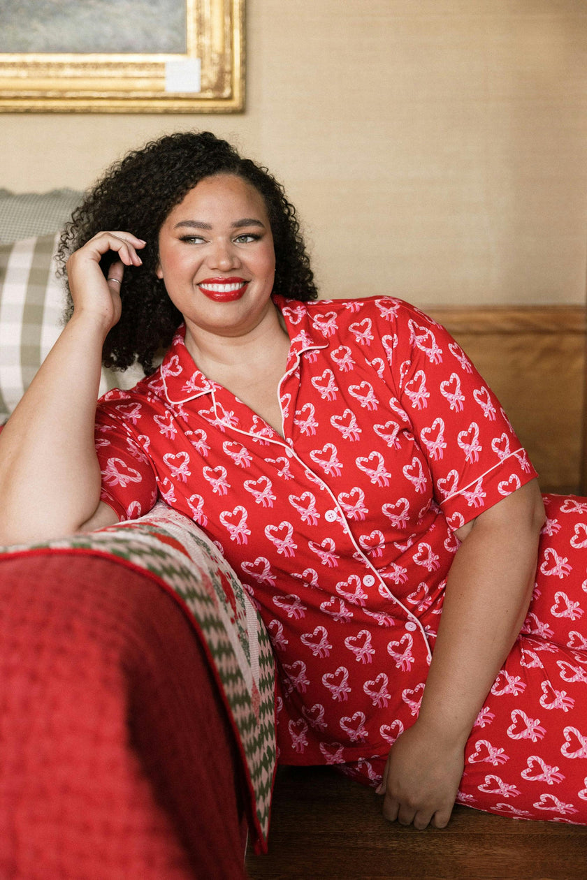 Kali Pajama Set in Poinsettia Candy Canes