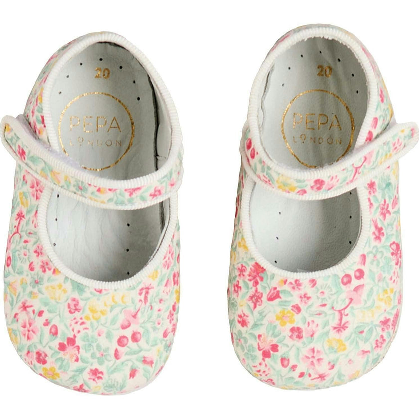 Adelaide Floral Mary Jane Pram Shoes in Pink (17-20EU)