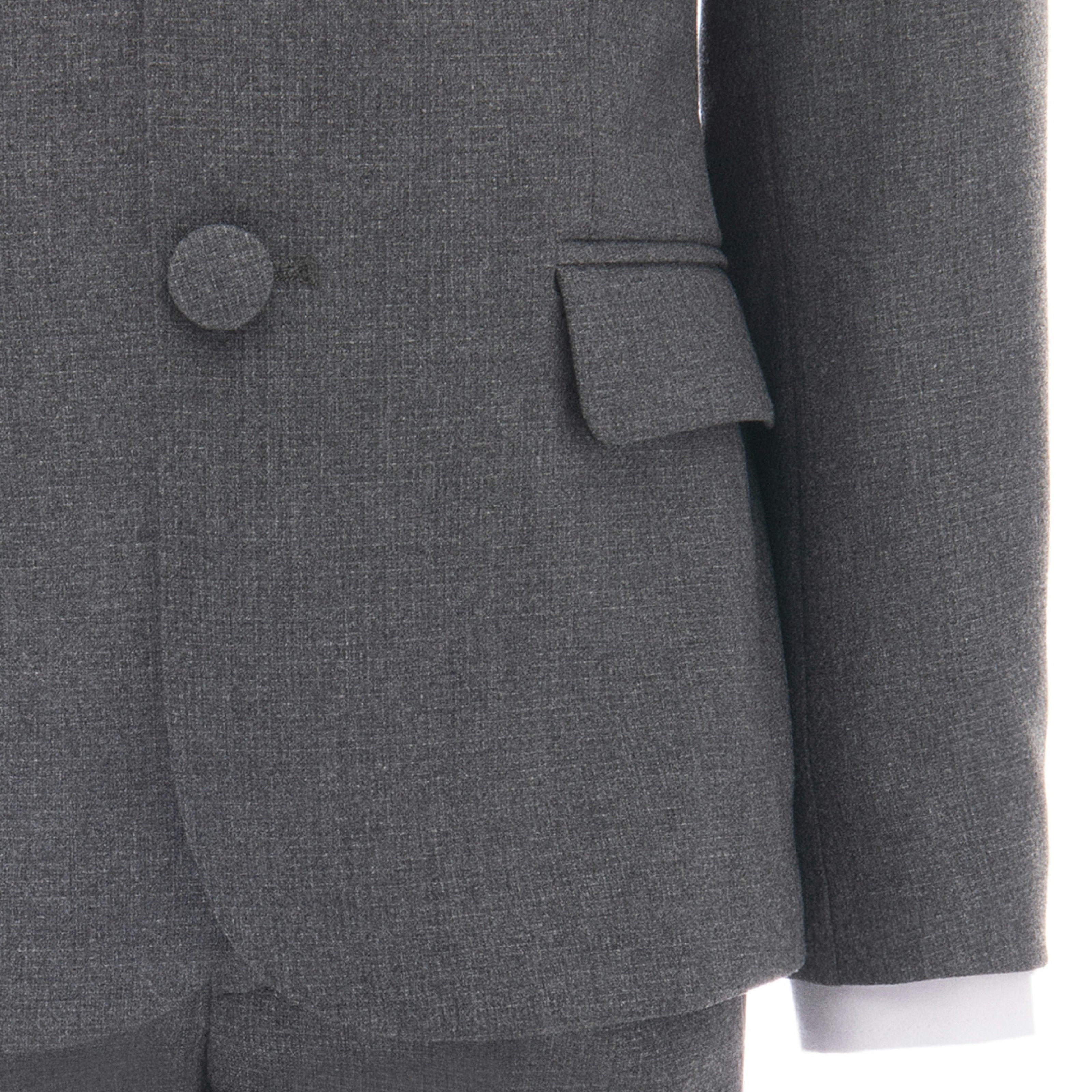 Gray Peak Lapel Tuxedo