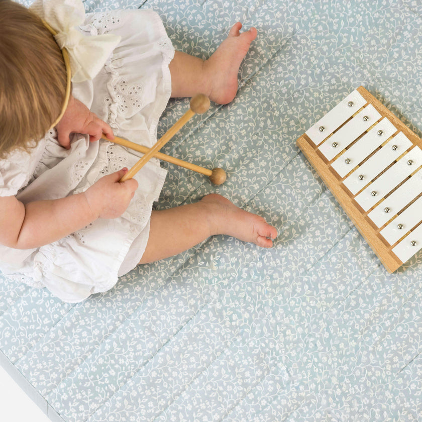 Wander Grande | Slate- Portable Playmat & Changing Mat