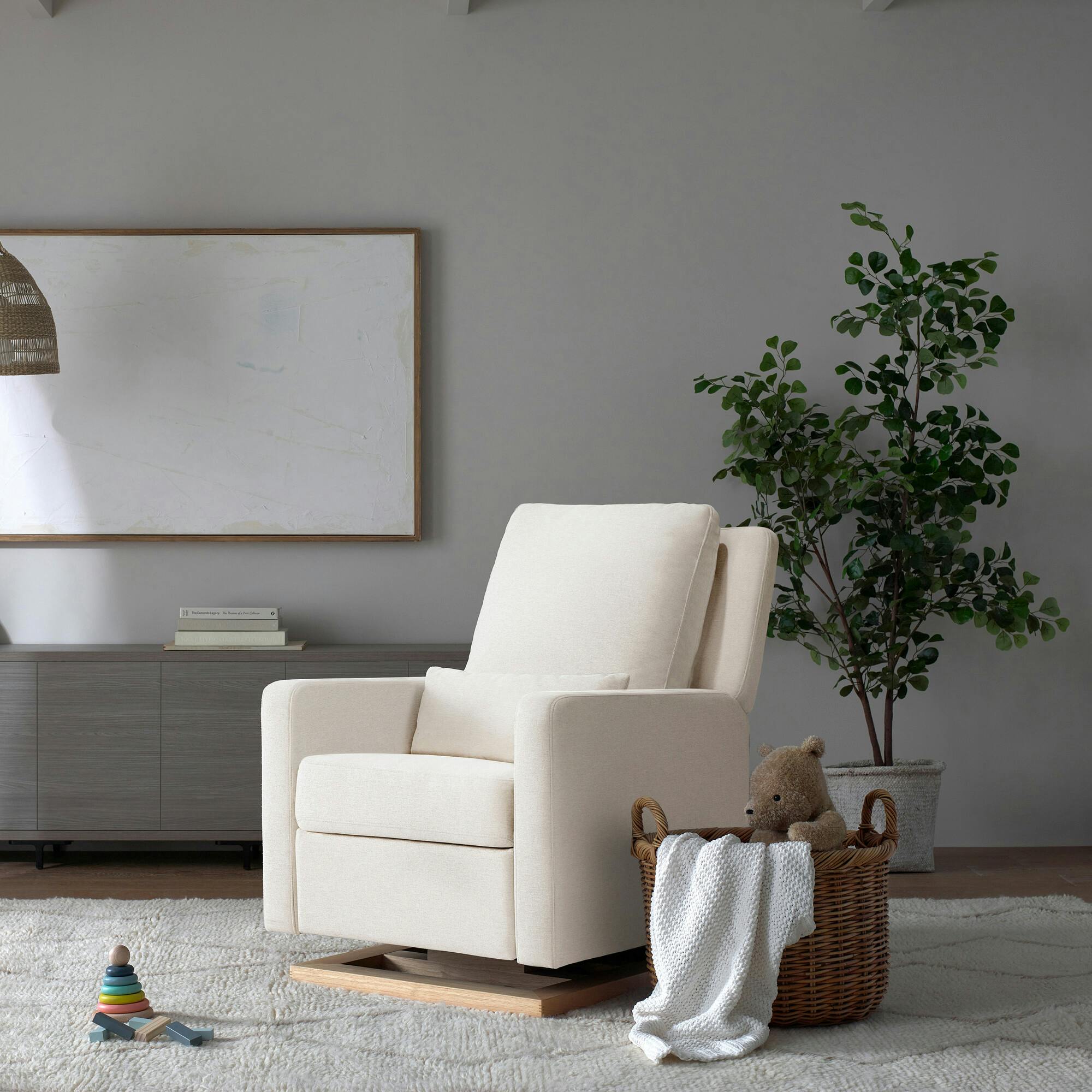 Sigi Recliner & Glider