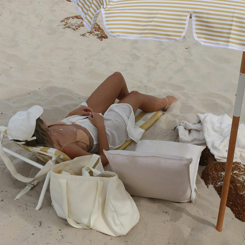 Reclining Beach Chair