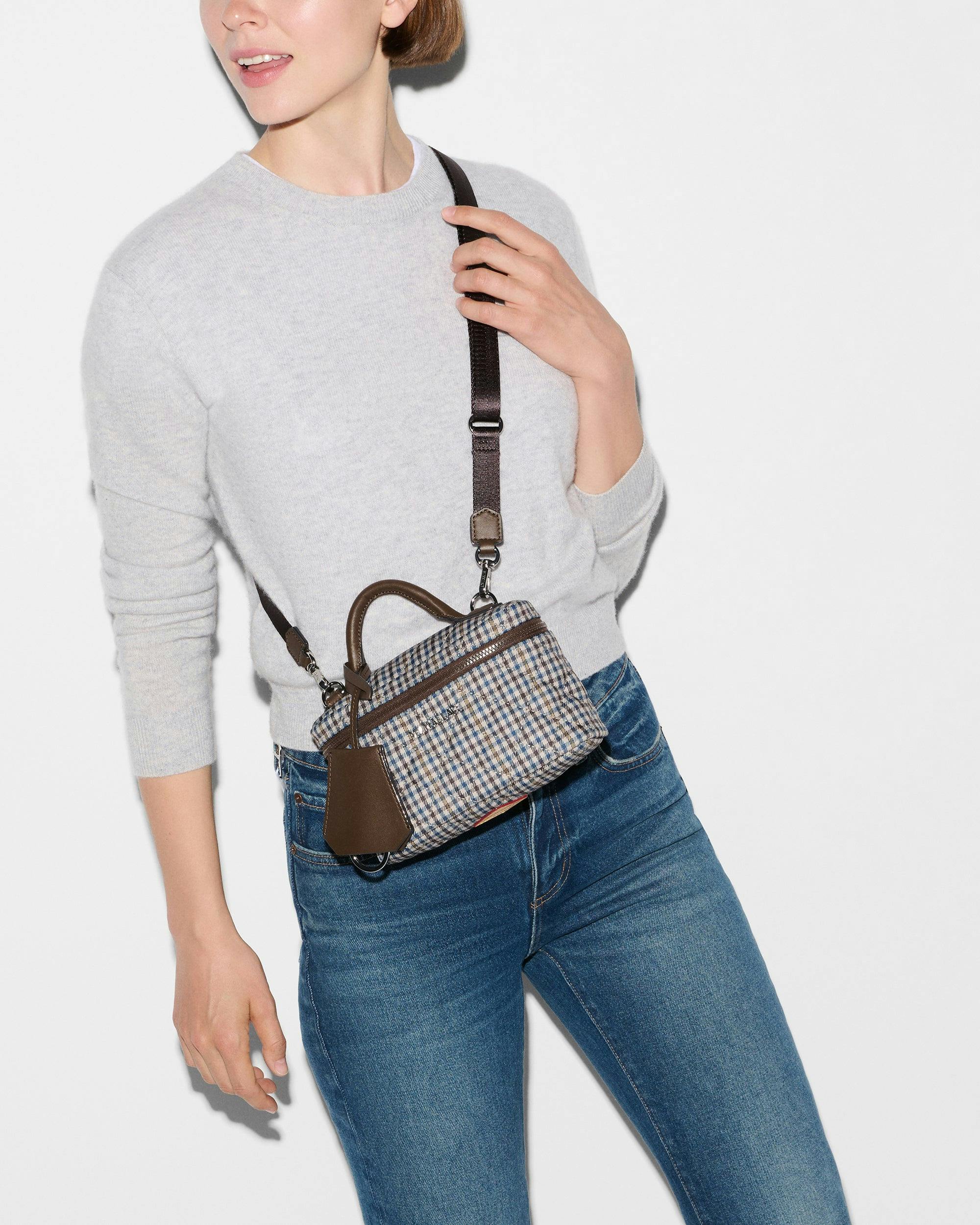Heritage Check Metro Train Case Crossbody