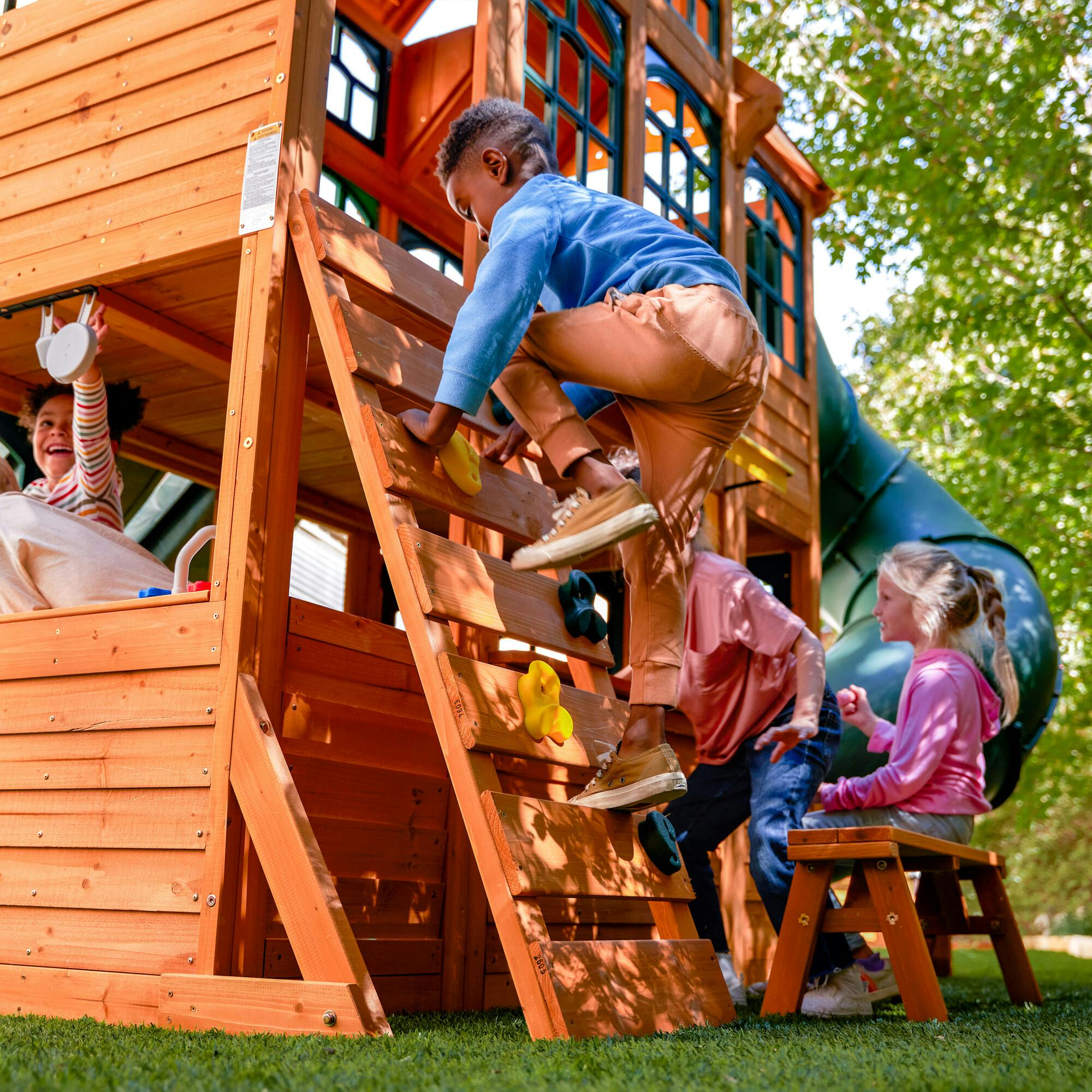 Atlas Point Swing Set