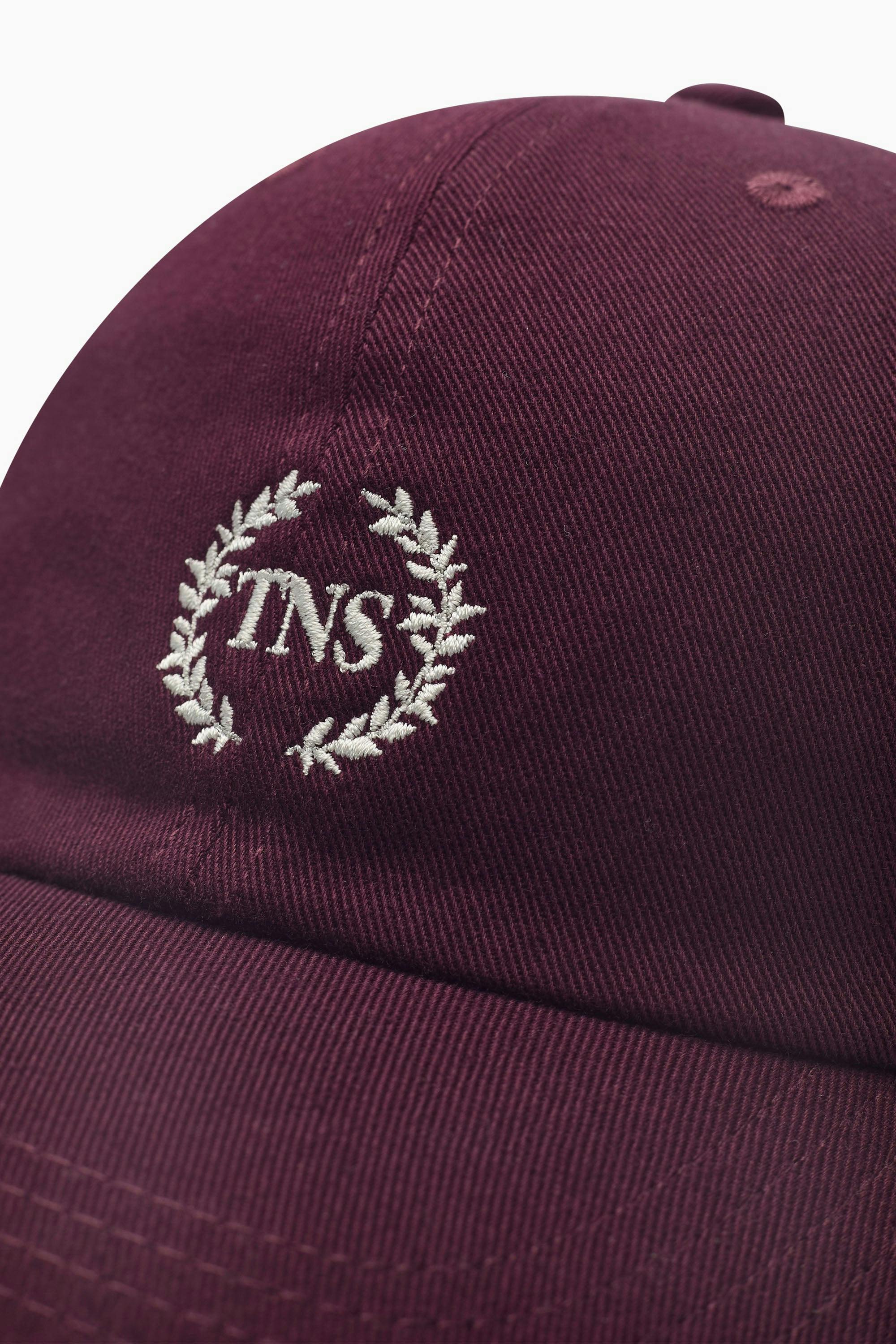 Mochi Woman Cap Winetesting