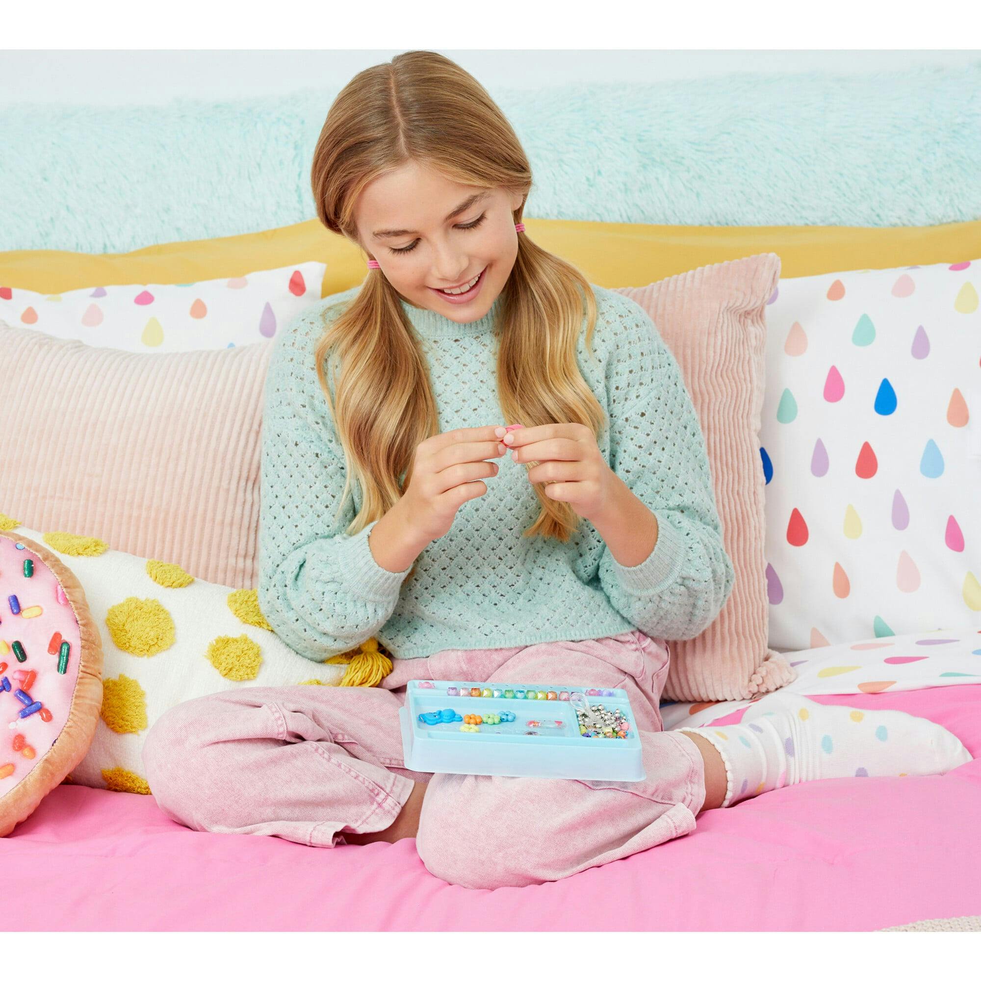 Pop! Shake! Twist! DIY Bracelet Kit