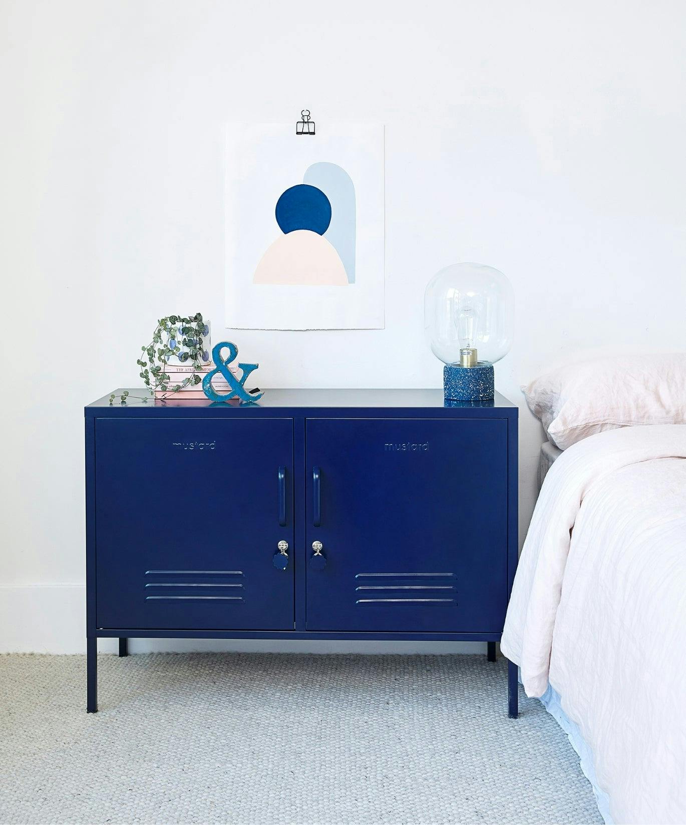 The Lowdown in Navy
