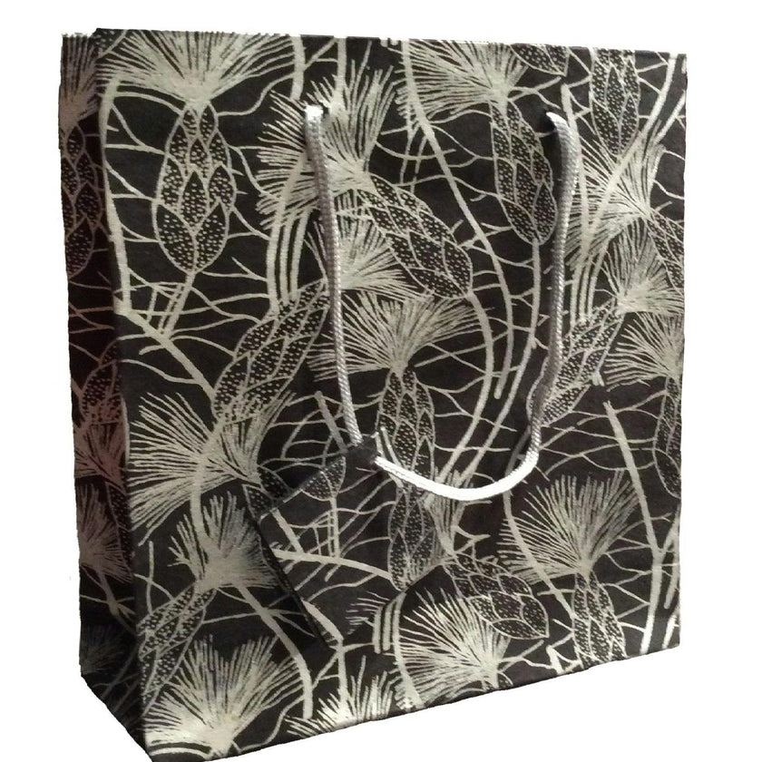 Set of Six Recycled Cotton Gift Bags Tag Black Beach Grass Design Arcadia Home