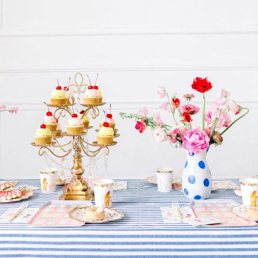 Lola Dutch 9 oz Parade Cups