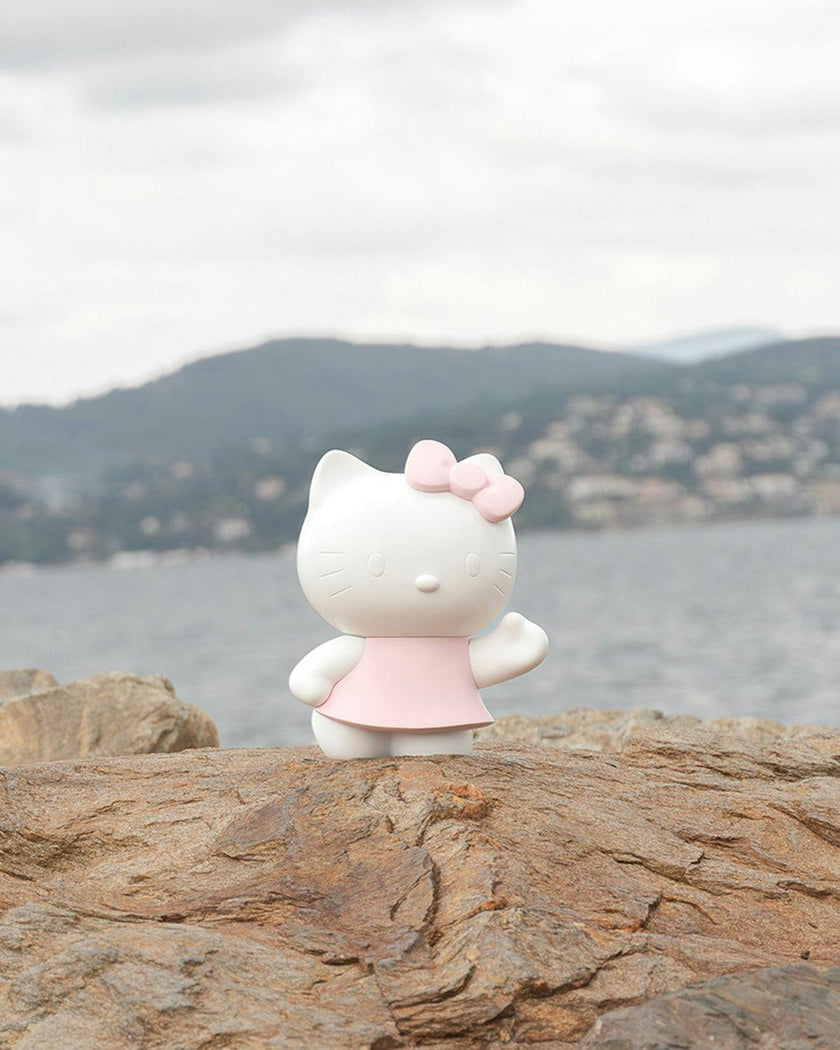 Hello Kitty ROBE Matt White & Pastel Pink Dress 10.5in