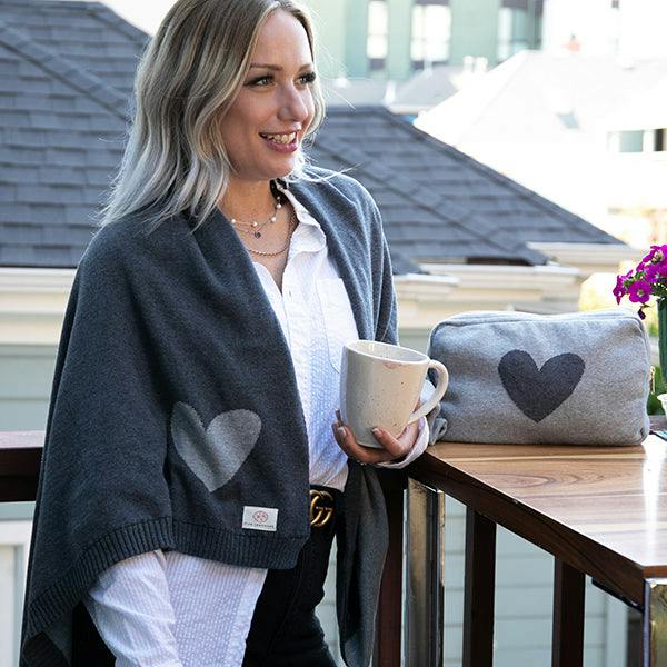 Hearts Reversible Blanket Travel Set