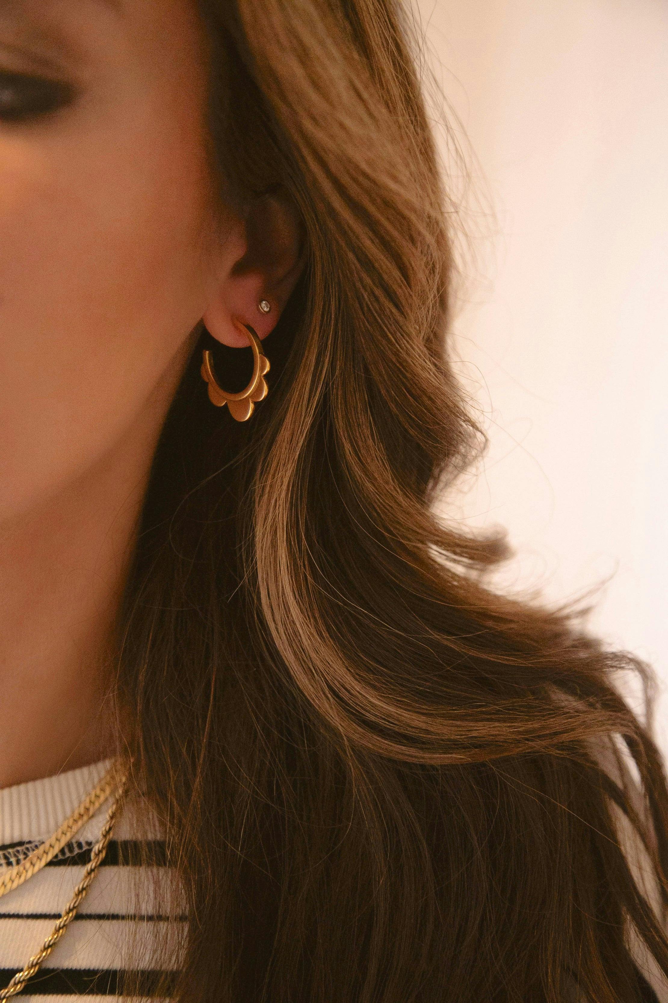 Scallop Hoops