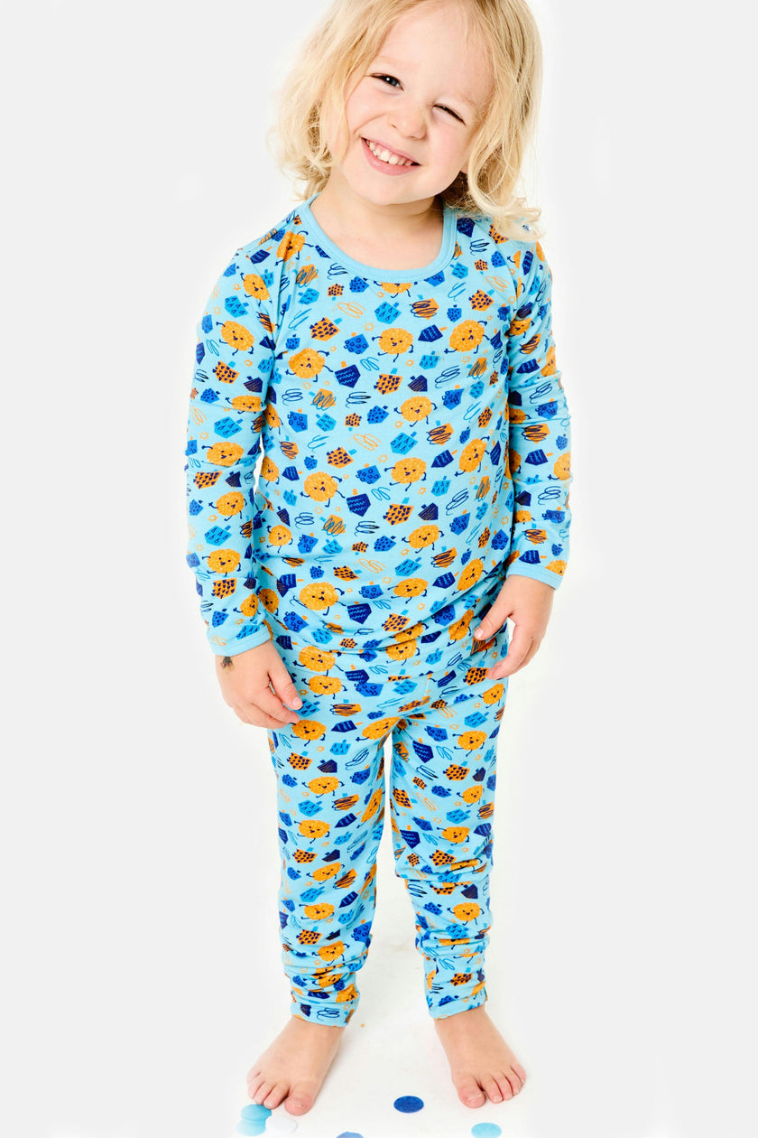 Long Sleeve Pajama Set - Dreidels