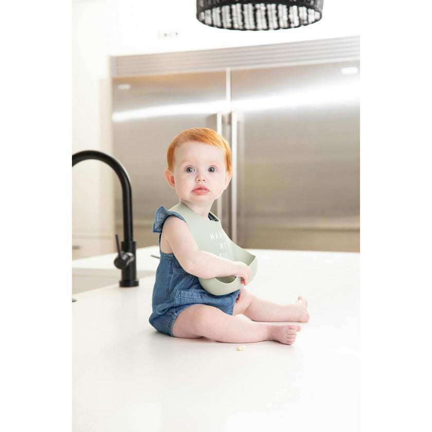 Mamas My Girl Wonder Bib