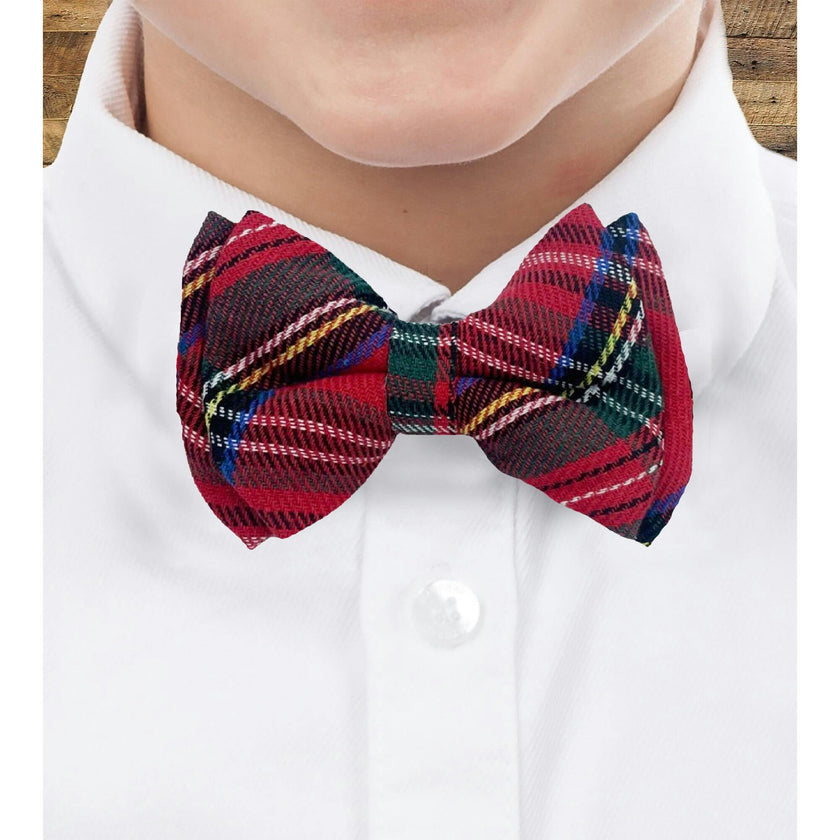 Plaid Bow Tie in Scottie Stewart