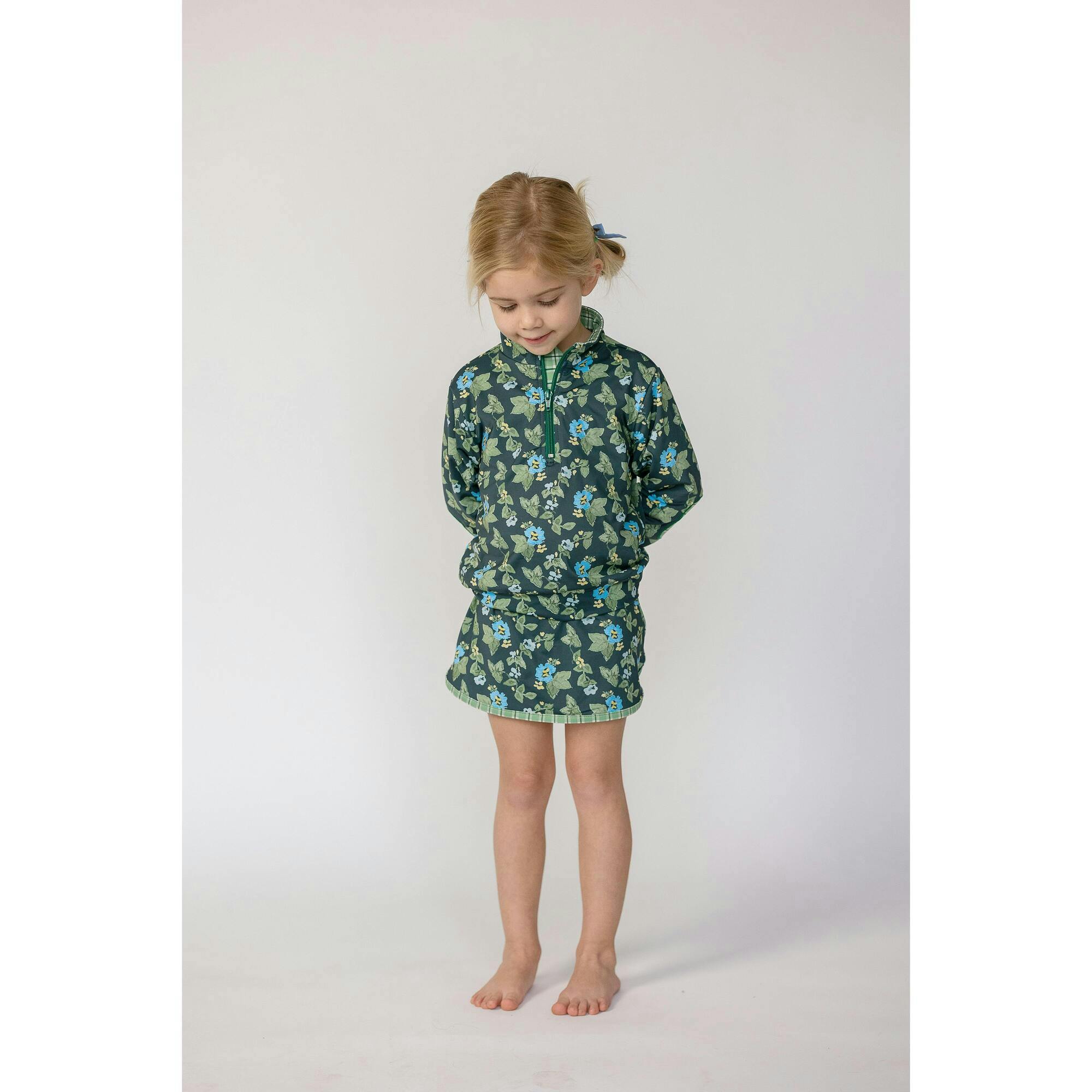 Kitt Set in Spring Mustard Flower In Navy/ Apple Check