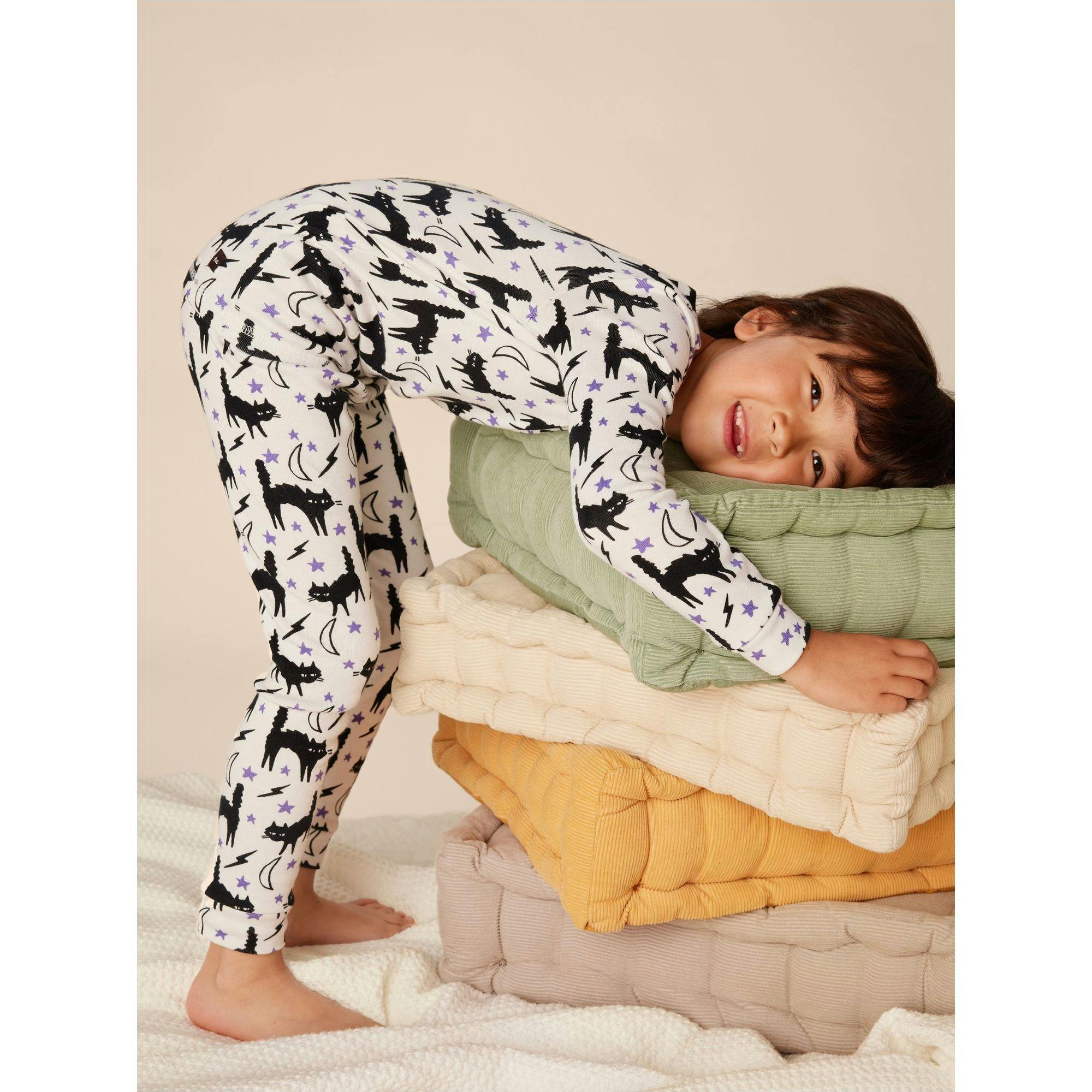 Goodnight Halloween Print Pajama Set, Red