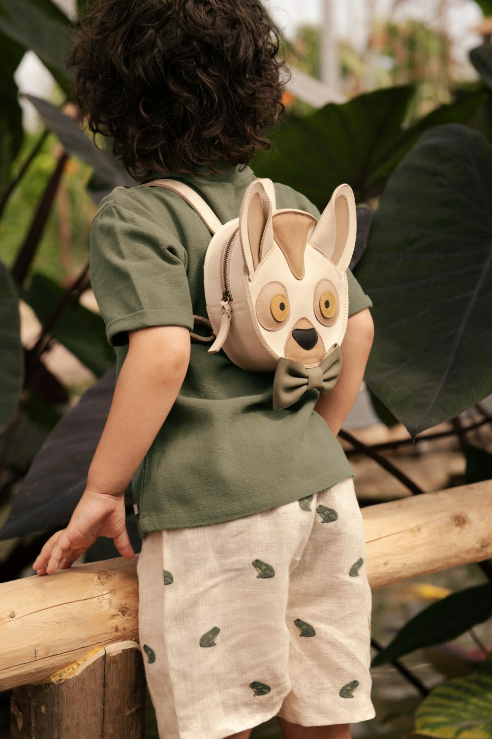 Olivier Shorts | Frogs | Warm White