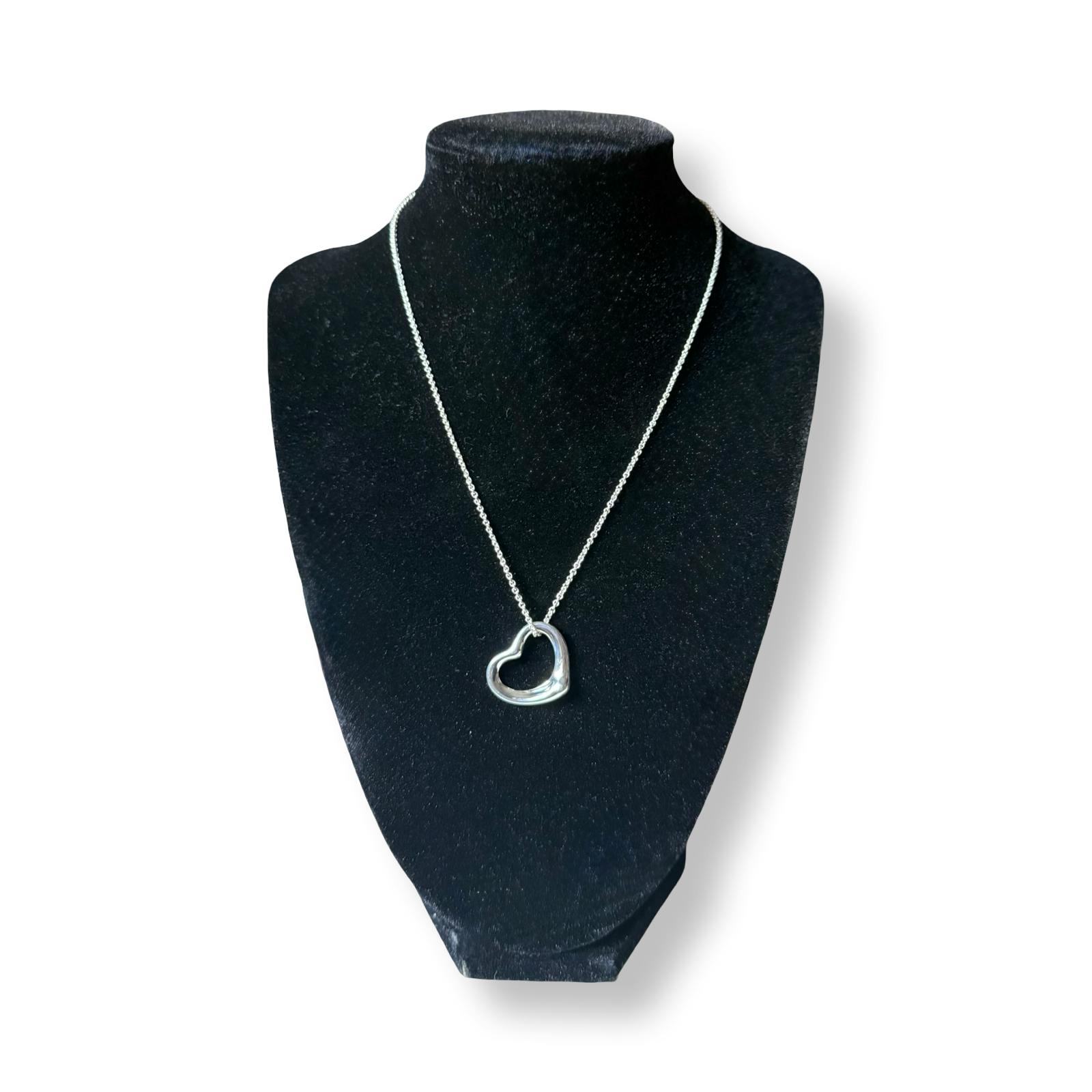 *Preloved* Tiffany & Co. Open Heart Pendant Necklace