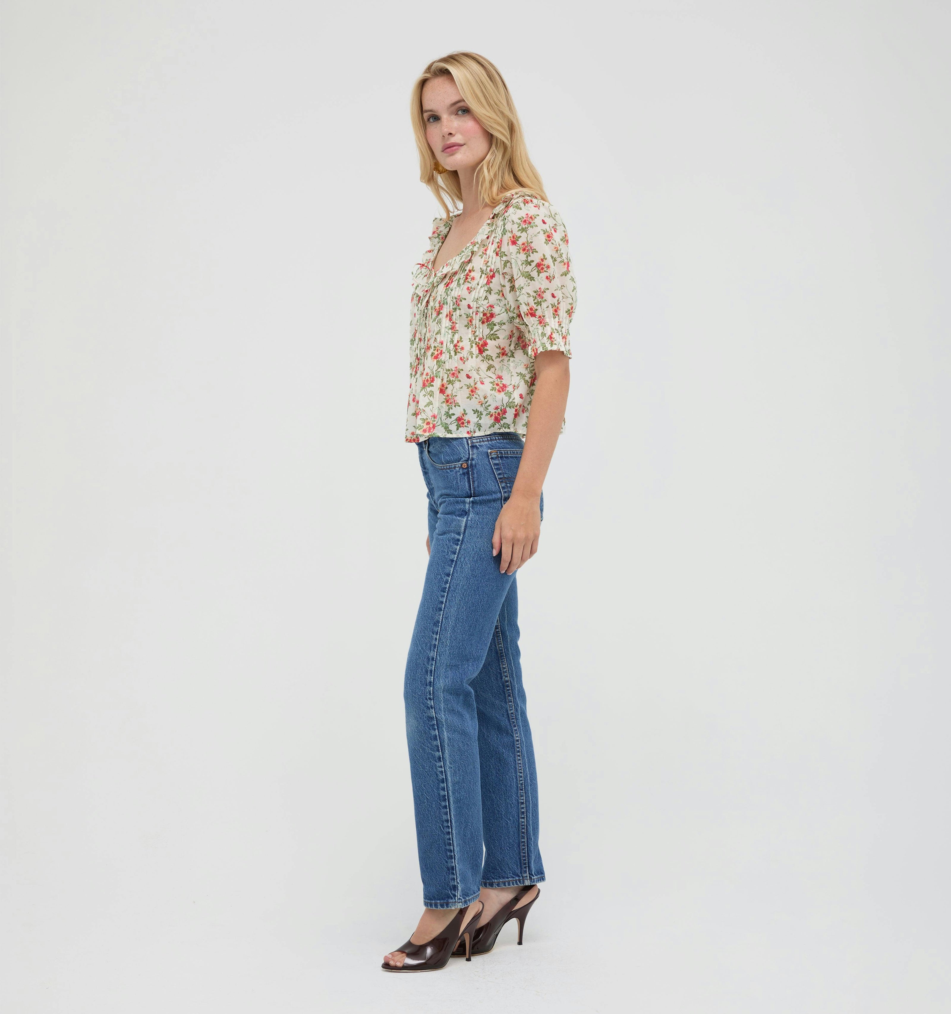 The Camri Top - Primrose Bouquet Ivory/Coral