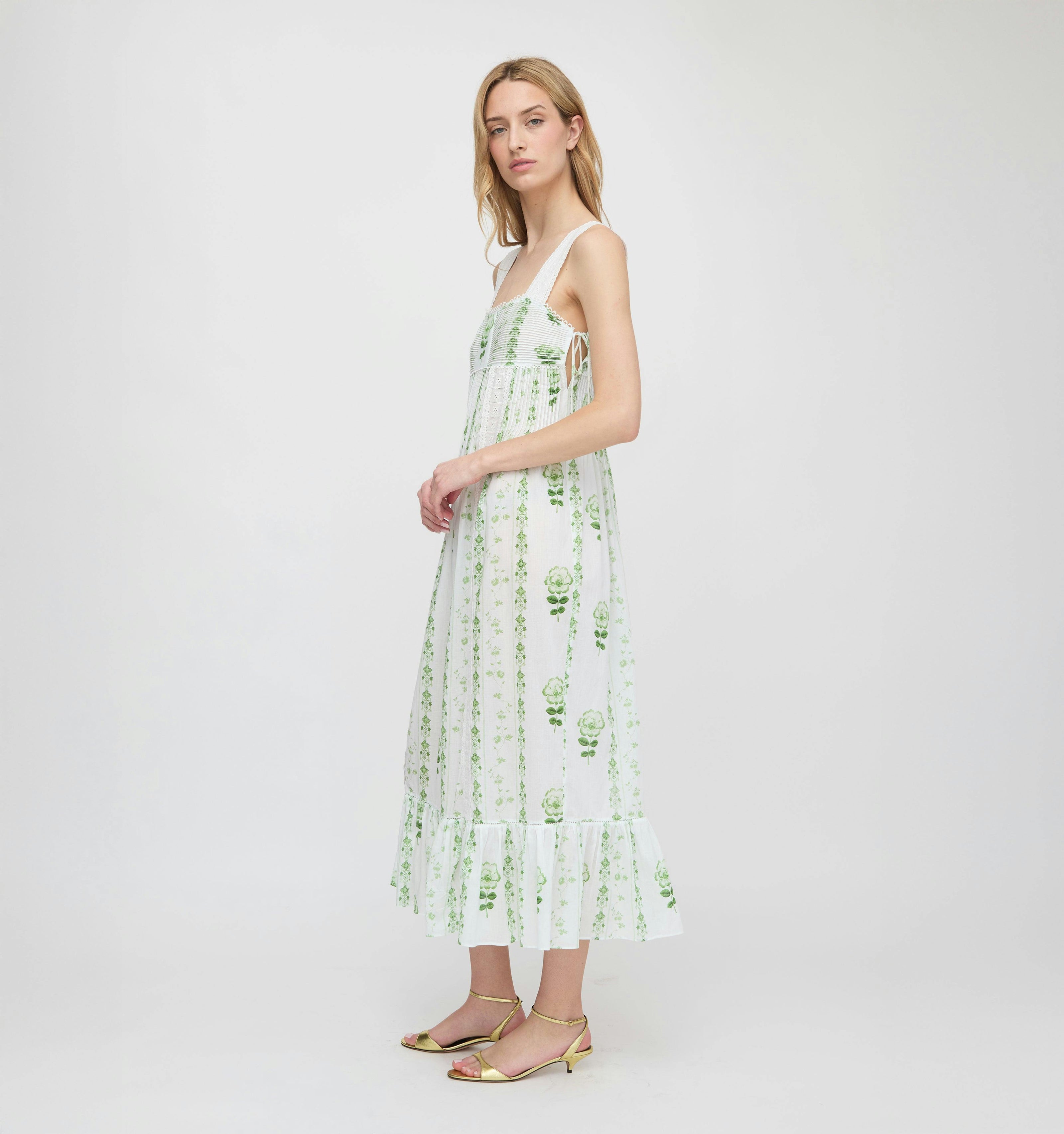 The Lux Nightgown - White/Green Arcadia Border