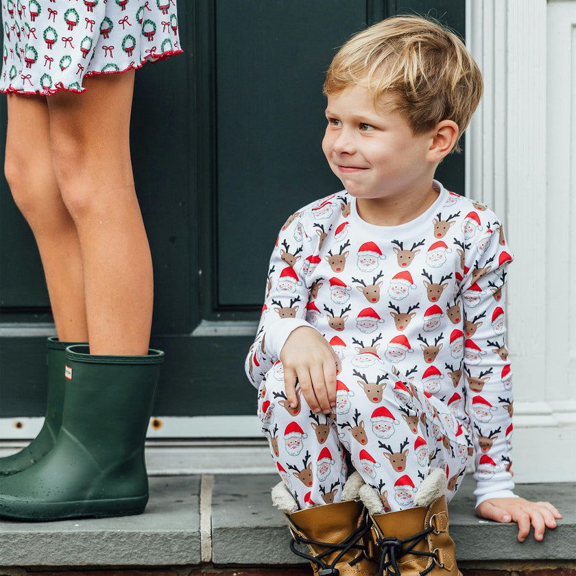The Organic Long Sleeve Pajama Set [Santas Squad]