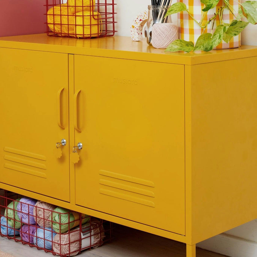 The Lowdown in Mustard