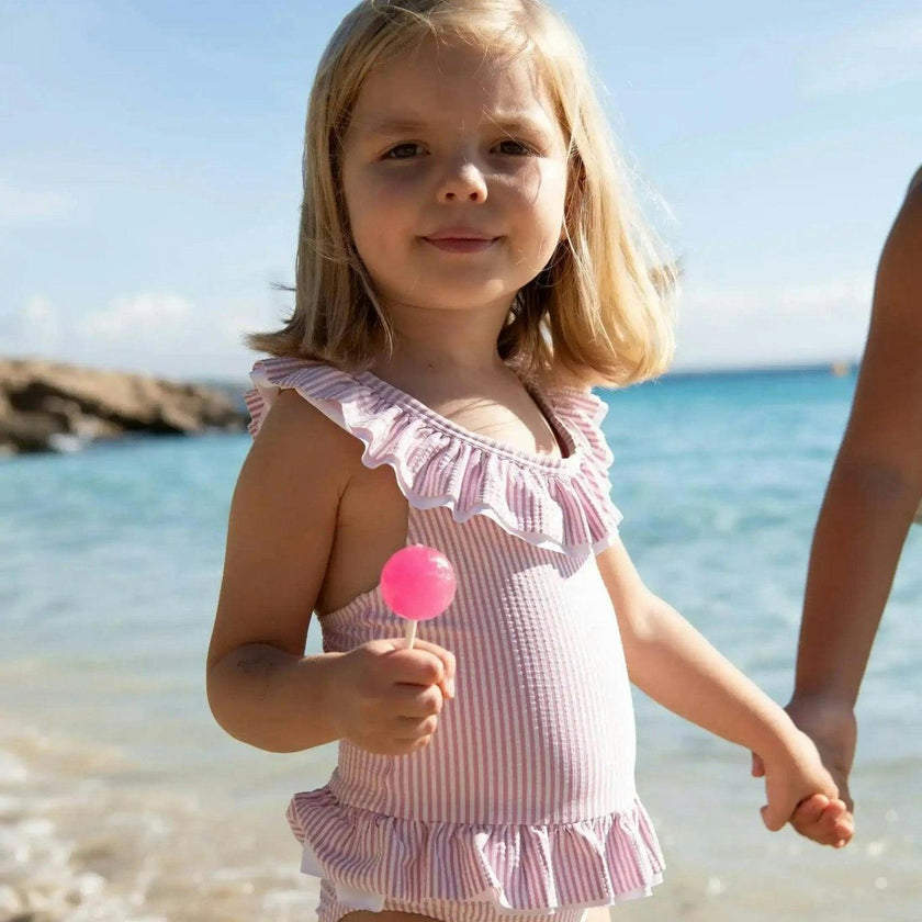 Girls' one-piece swimsuit with lilac ruffles | CANDY 1P