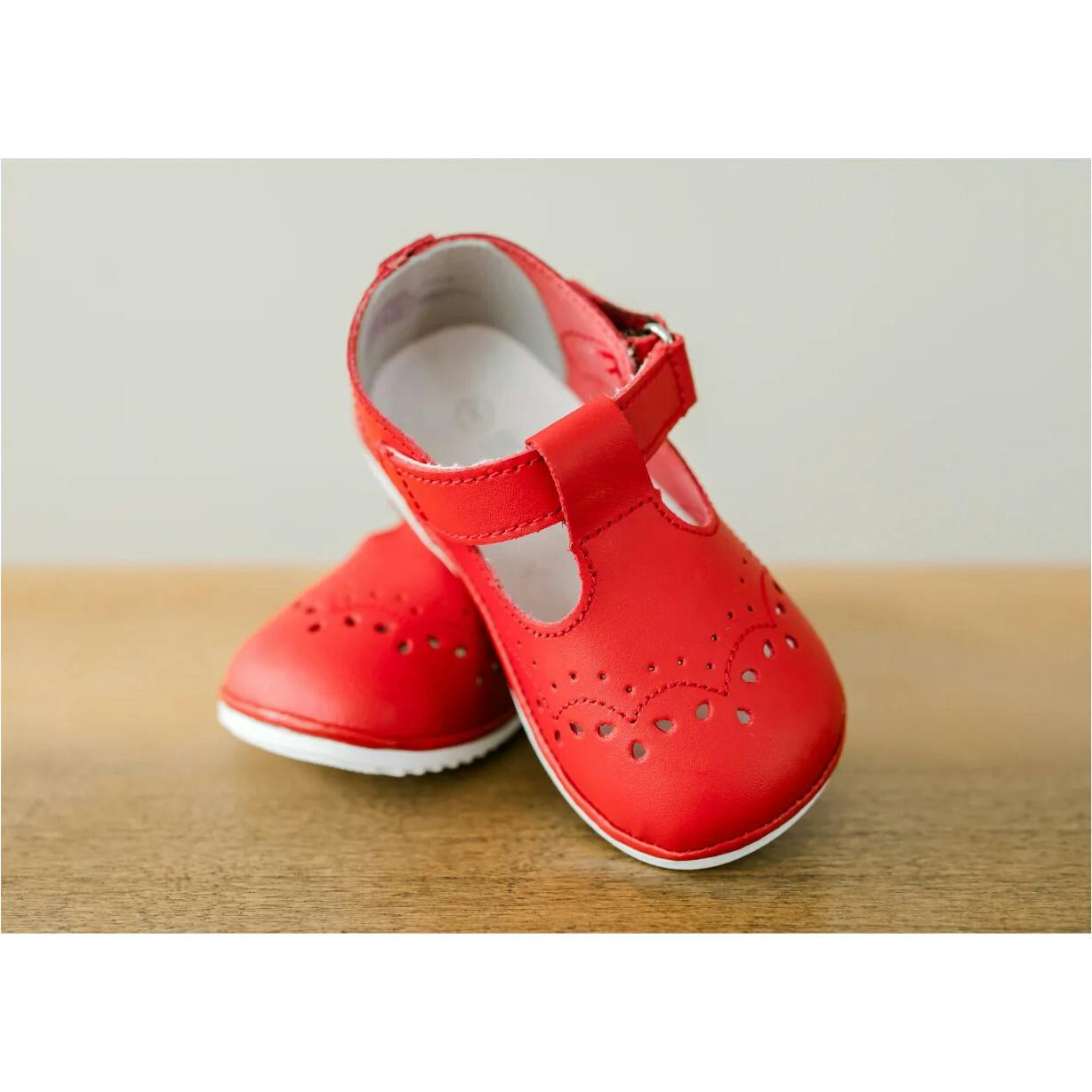 Birdie Leather T-Strap Mary Jane (Baby)
