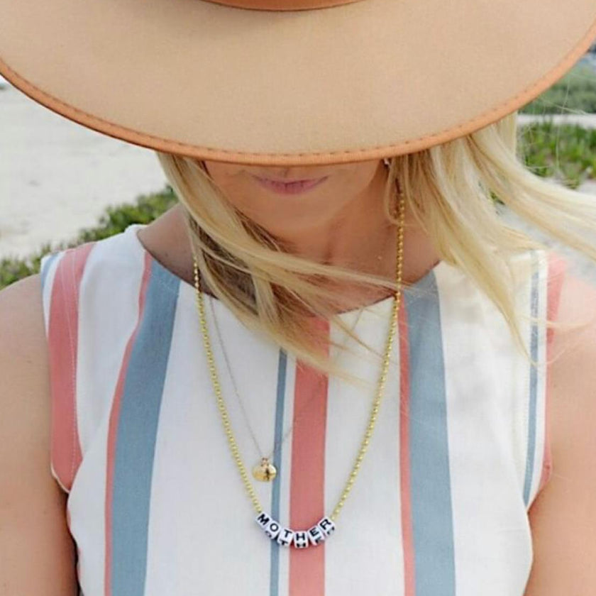 MOTHER NECKLACE