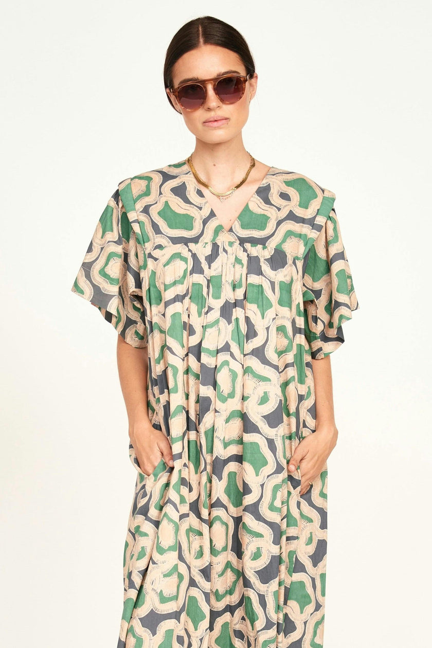 Belem Caftan in Marine Puddles