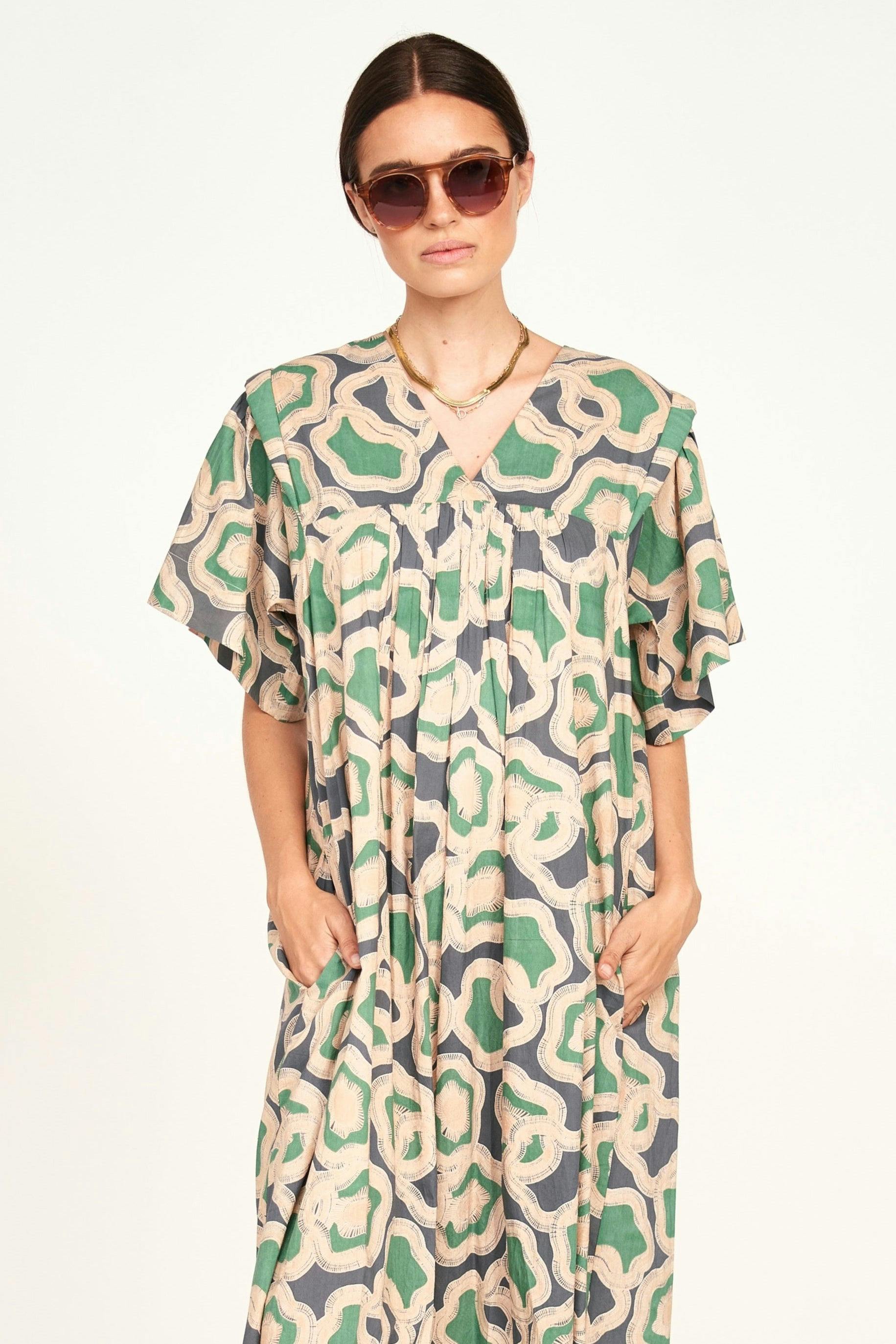 Belem Caftan in Marine Puddles