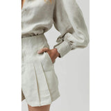 Frida Linen Shorts - Black