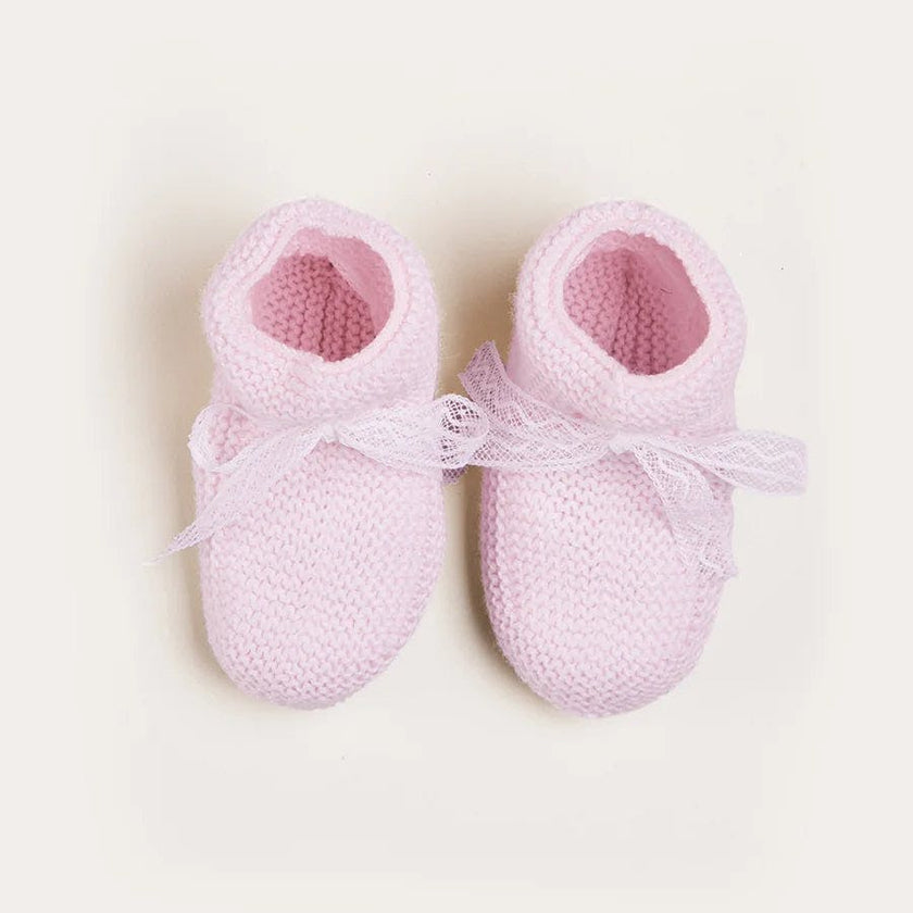 Lace Detail Knitted Booties in Baby Pink (0-6mths)