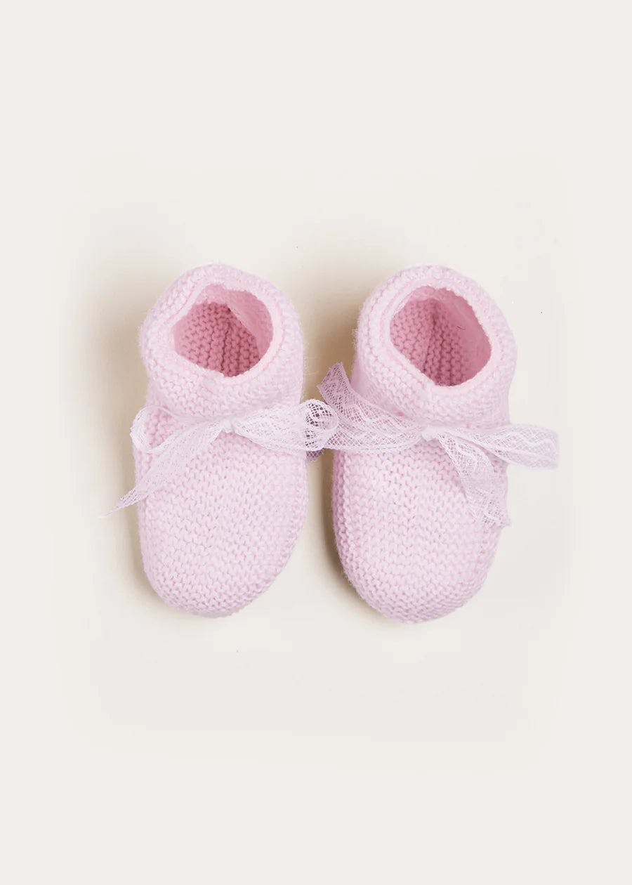 Lace Detail Knitted Booties in Baby Pink (0-6mths)