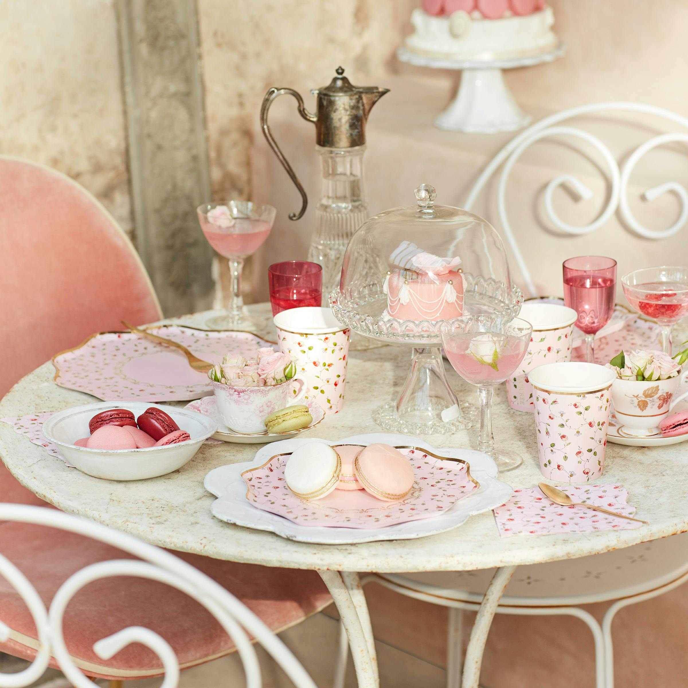 Meri Meri x Ladurée Marie-Antoinette Small Napkins