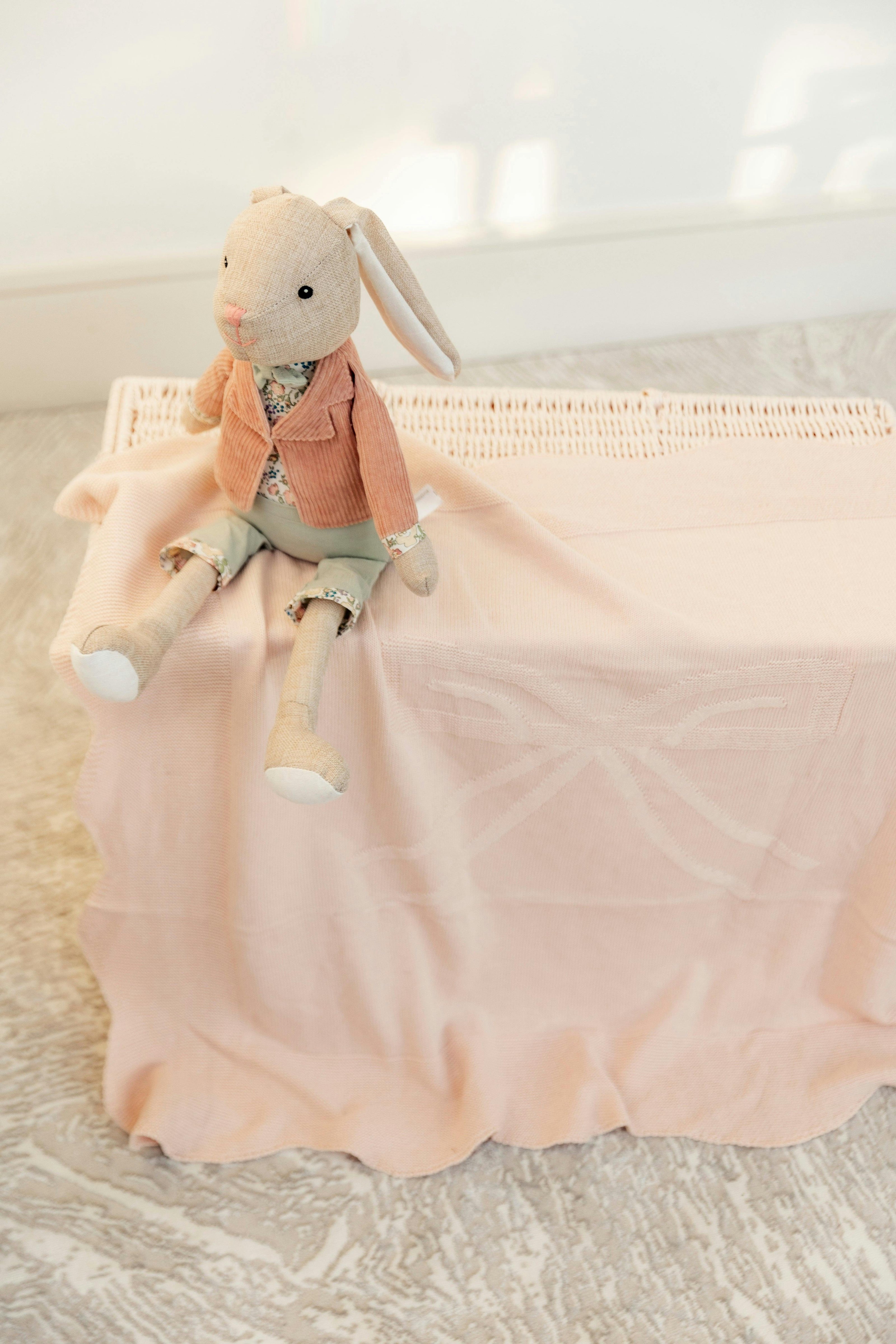 Bow Print Blanket Blue Mist