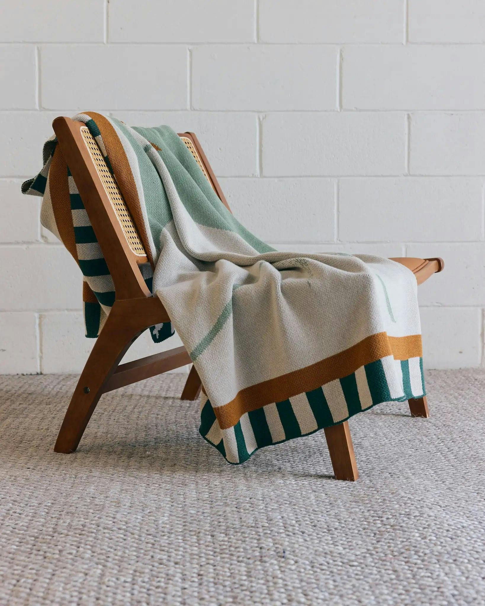 Lovebirds Knit Blanket