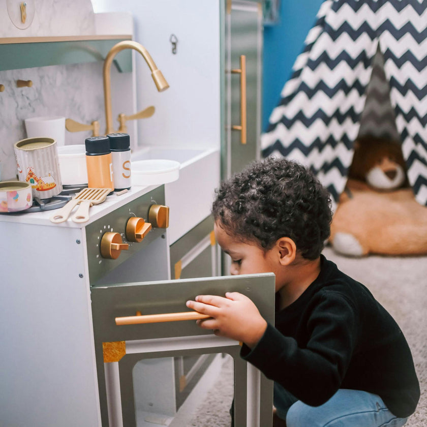 Versailles Deluxe Classic Play Kitchen