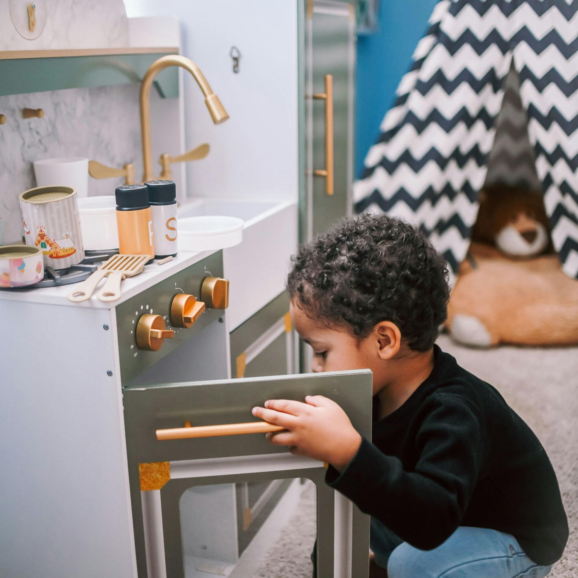 Versailles Deluxe Classic Play Kitchen