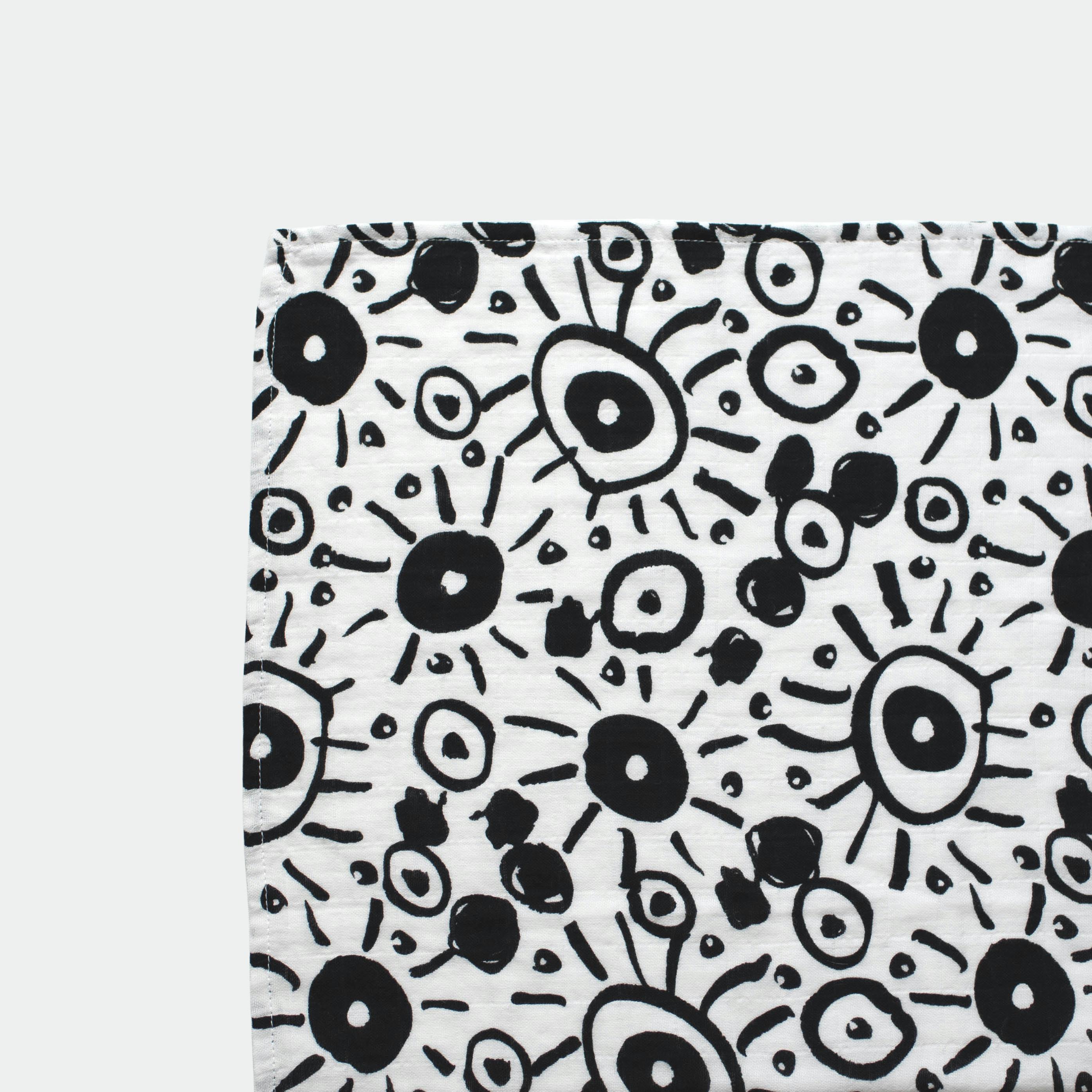 XL EYES MUSLIN - for newborn to 4 months old babies