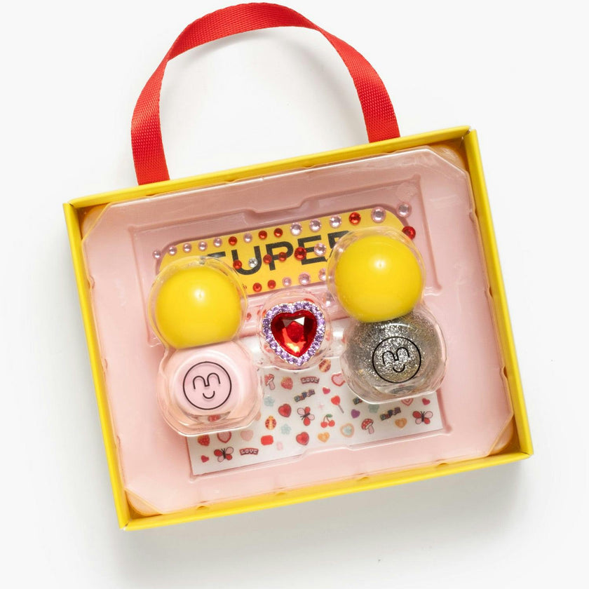 Paint It Heartfelt Mini Nail Kit