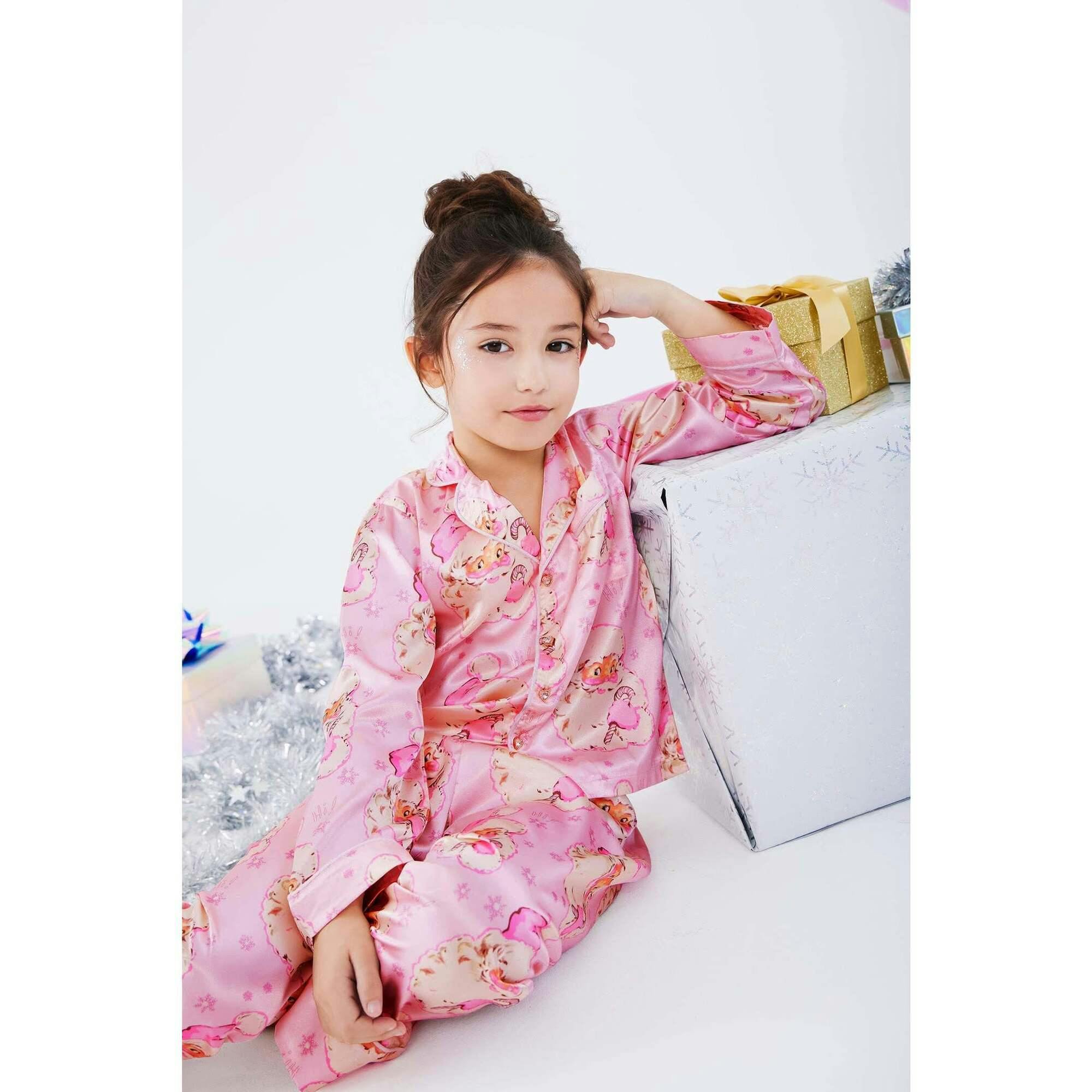 Santa Love Silk Set