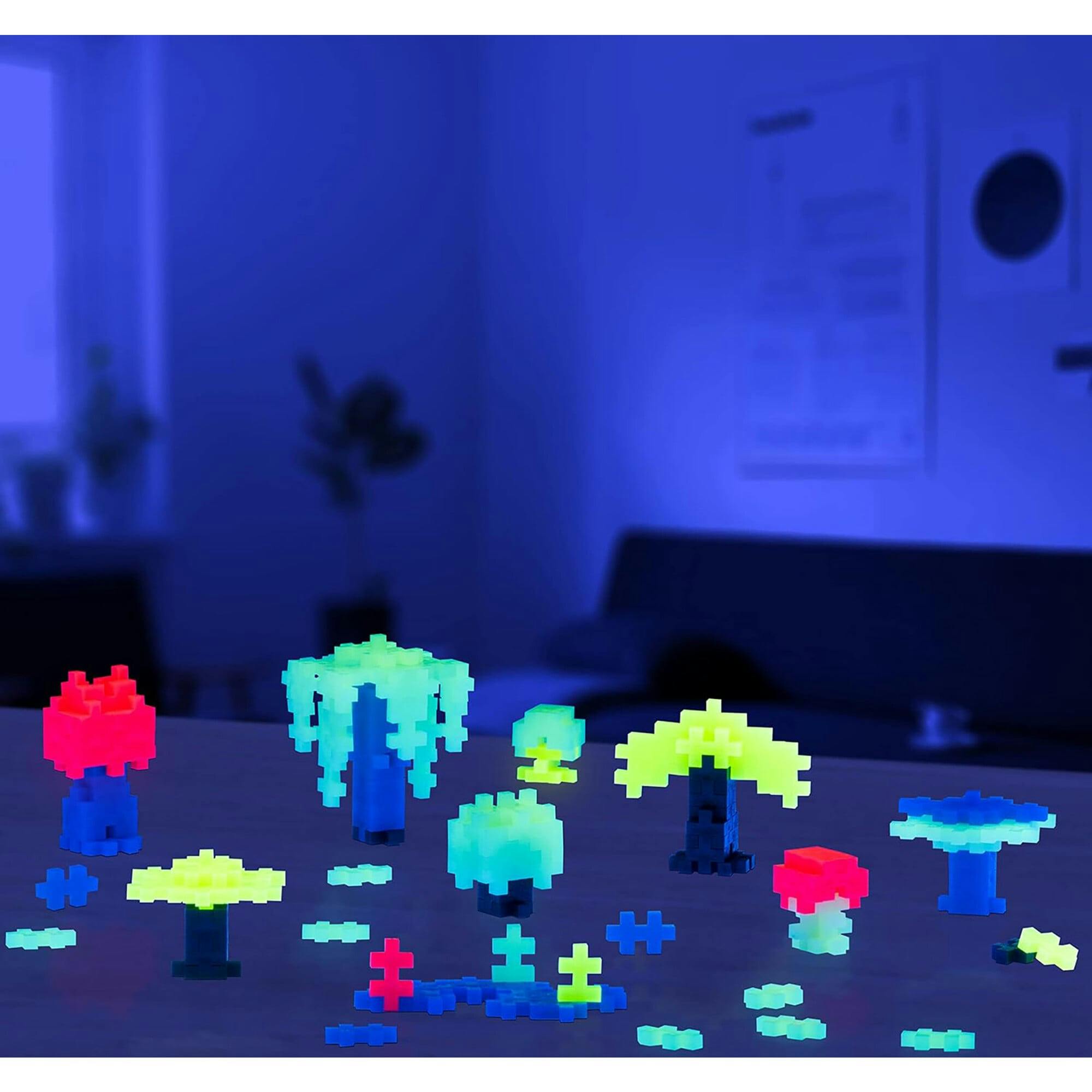 Plus-Plus: Open Play Tube - Glow-In-The-Dark Mix - 240 Pieces